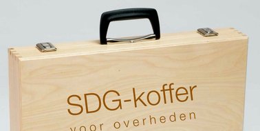Investeren in biobased mondkapjes of in KLM? | column rene notenbomer in Binnenlands Bestuur | coronacrisis